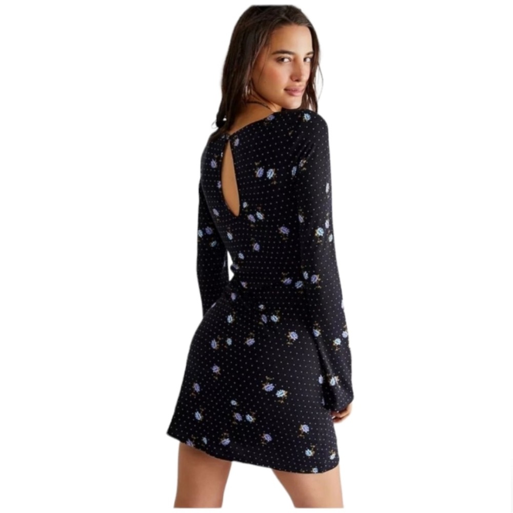 💙🤍 FREE PEOPLE DRESS - Picture 4 of 4
